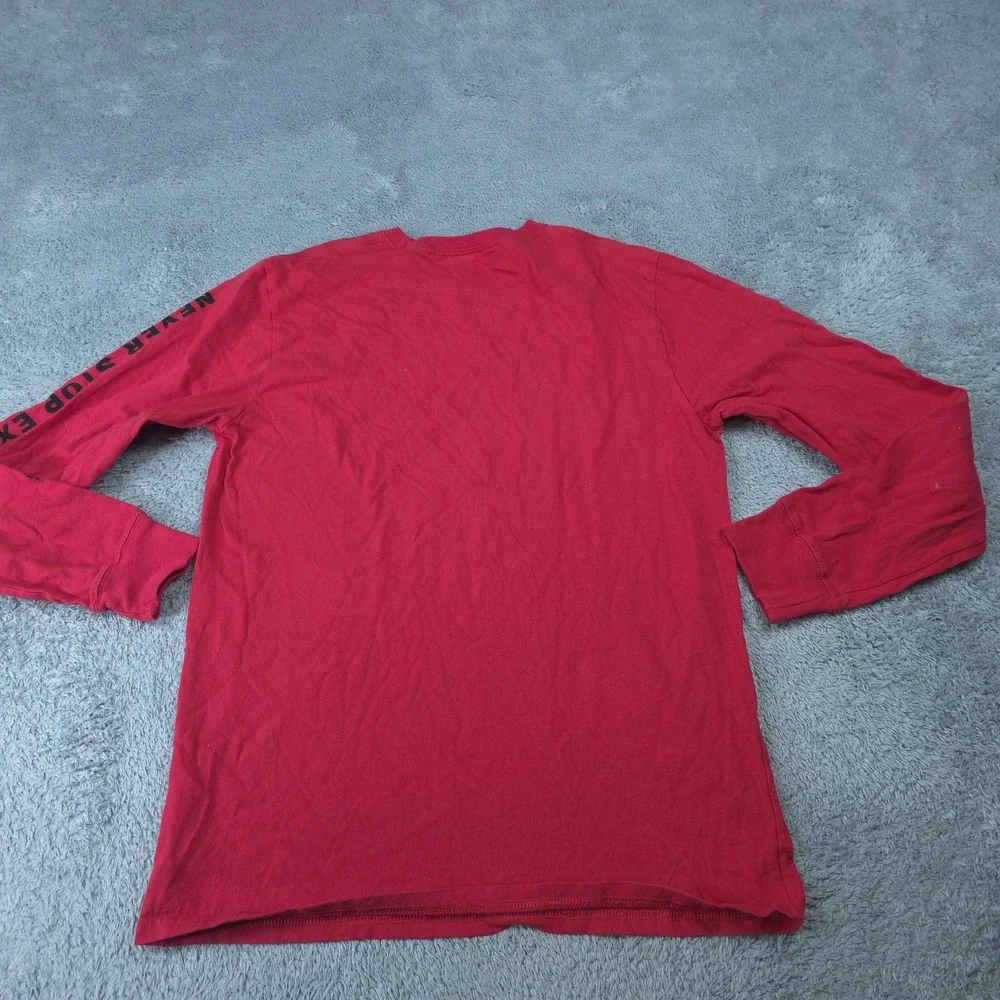 The North Face Shirt Mens Medium Red Long Sleeve Never Stop Exploring Logo Tee